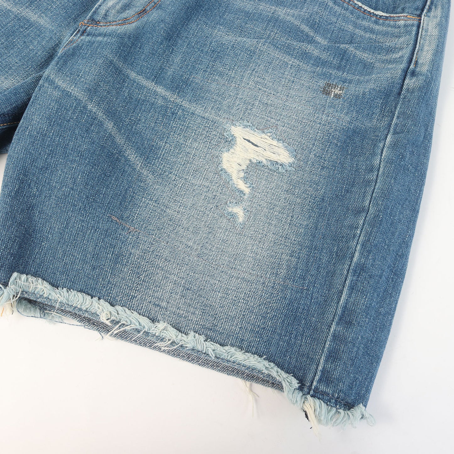 × Wrangler ヴィンテージ リペア加工 ショート デニムパンツ / MADE IN JAPAN