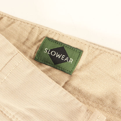 近年モデル ワンタック ガーメントダイ ストレッチ サマーサテン テーパード スラックス パンツ (10X174 90871) / TAPERED FIT