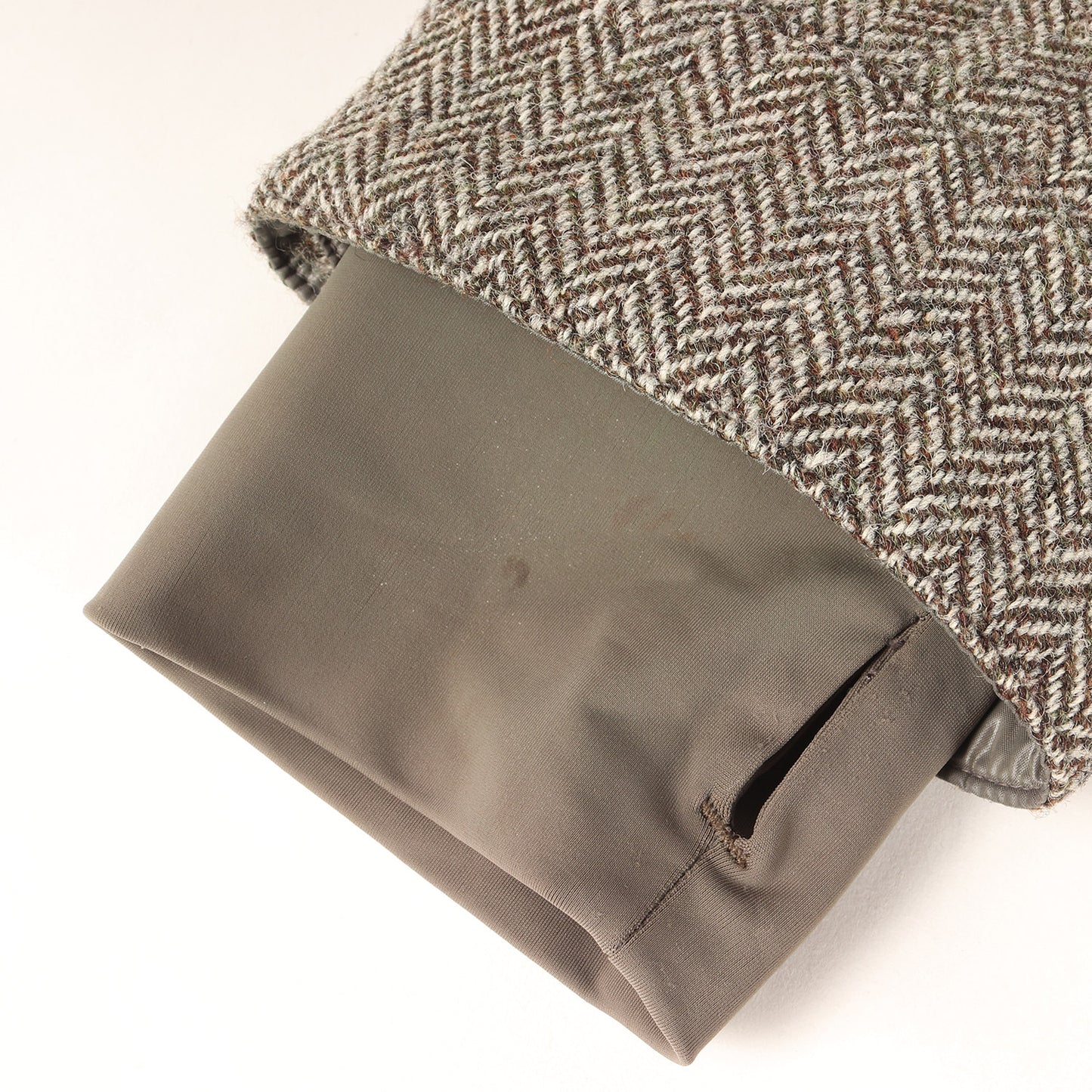 フード付き ヘリンボーン ダウン ジャケット (AMNEVILLE GIUBBOTTO 020974132902 54025) / GRENOBLE