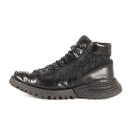 現行モデル Dior Combat ショートブーツ (3BO337ZXF)
