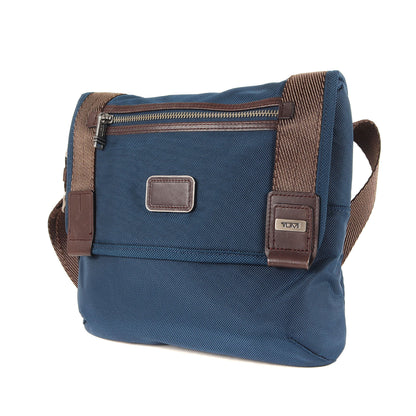 バリスティックナイロン ビールミニ メッセンジャー バッグ (BRAVO Beale Mini Messenger 22371BTH)