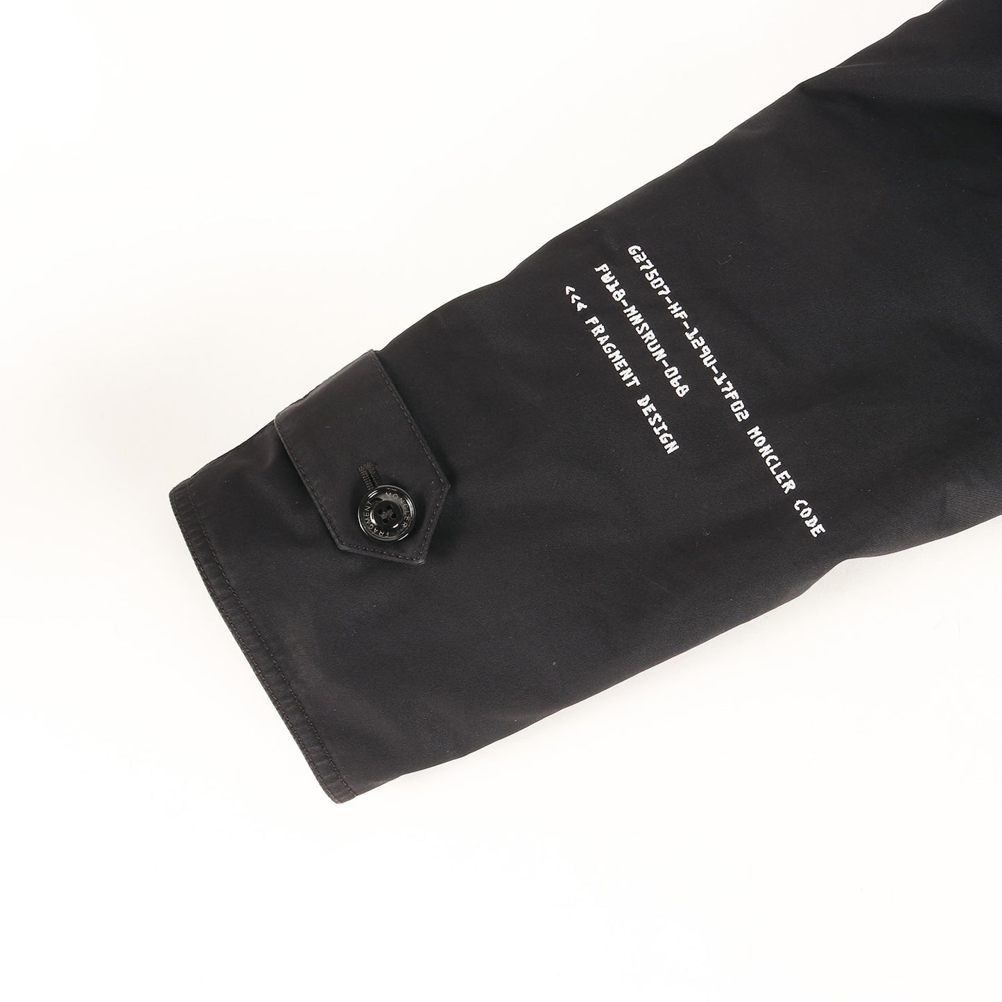 × fragment design ステンカラー ダウン コート (VALLOR D209U4230250 549X5)
