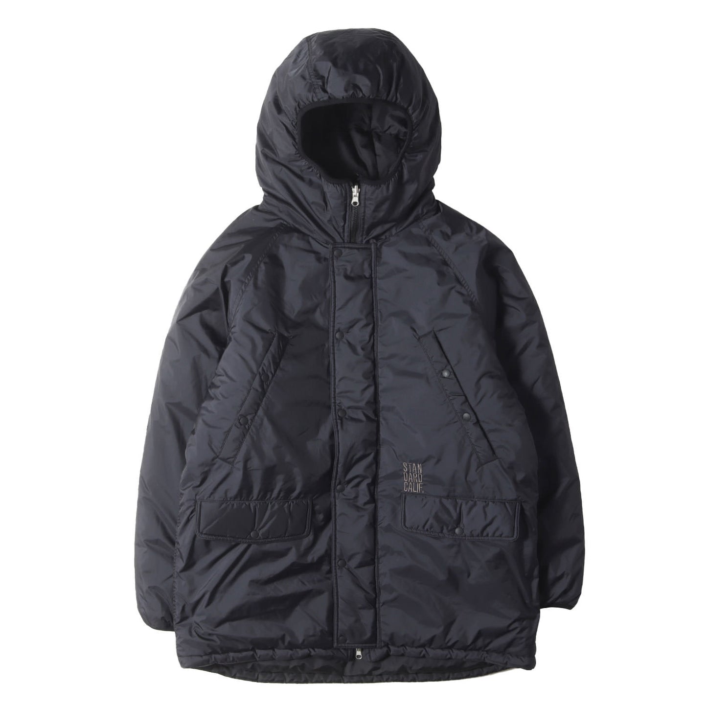 リバーシブル フーデッド パテッド ジャケット (SD Reversible Puff Jacket)