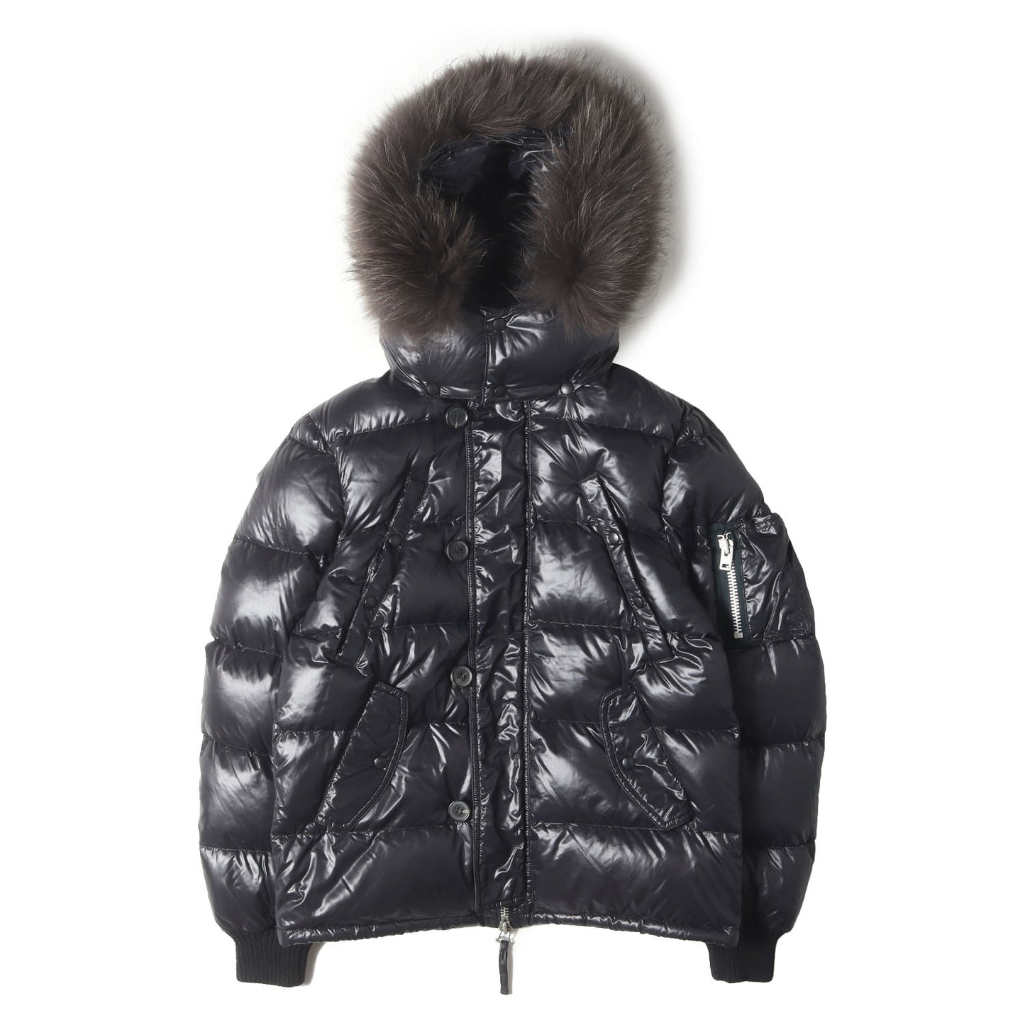 ファーフード付き ハイネック シャイニー ナイロン ダウンジャケット (ABARI)