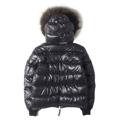 ファーフード付き ハイネック シャイニー ナイロン ダウンジャケット (ABARI)