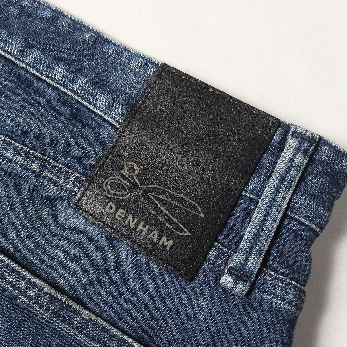 ヴィンテージ加工 テーパード ストレッチ デニム パンツ (RAZOR 01-20-01-11-029) / SLIM FIT