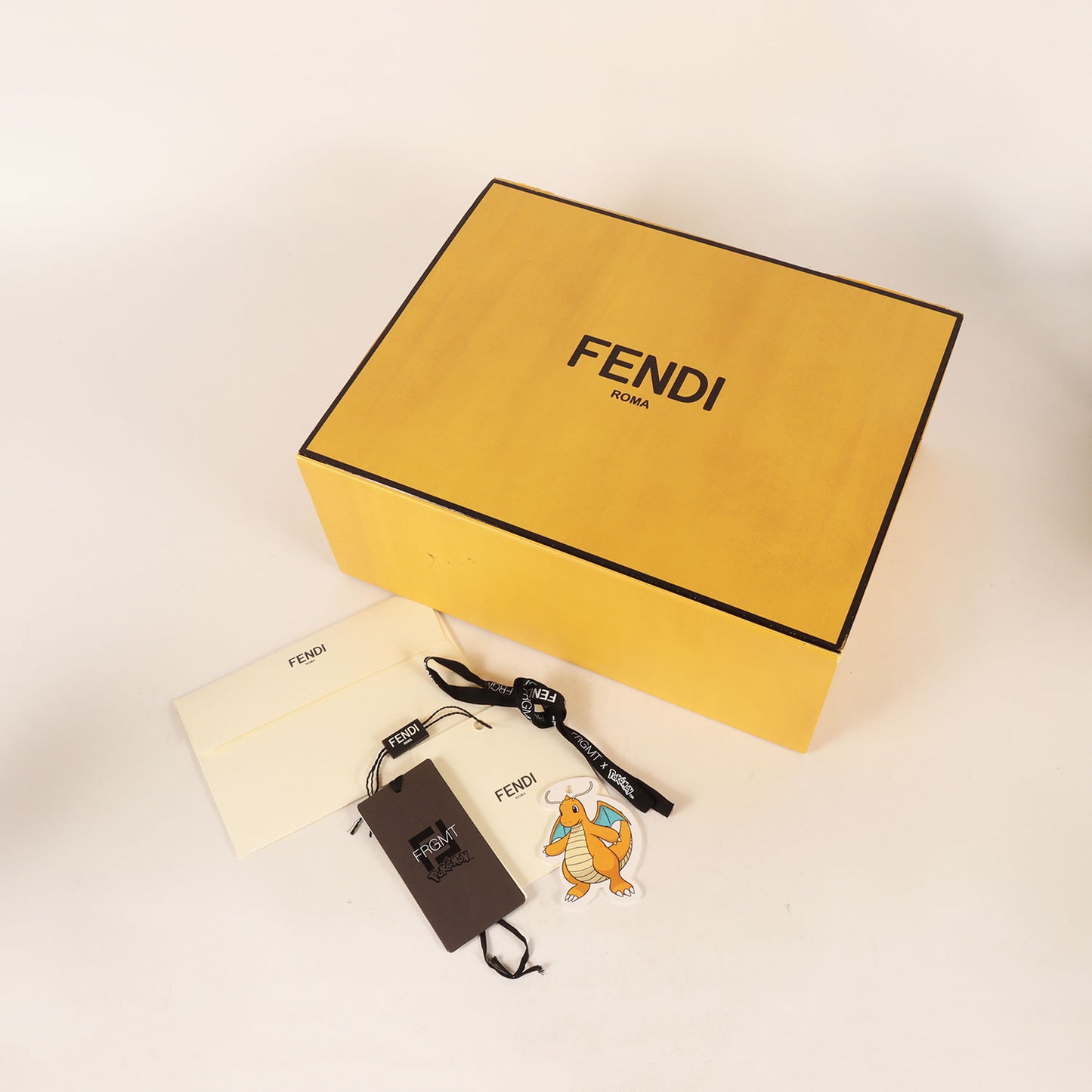 24SS × fragment design × POKEMON カイリュー Tシャツ (FY1144 AQJL)