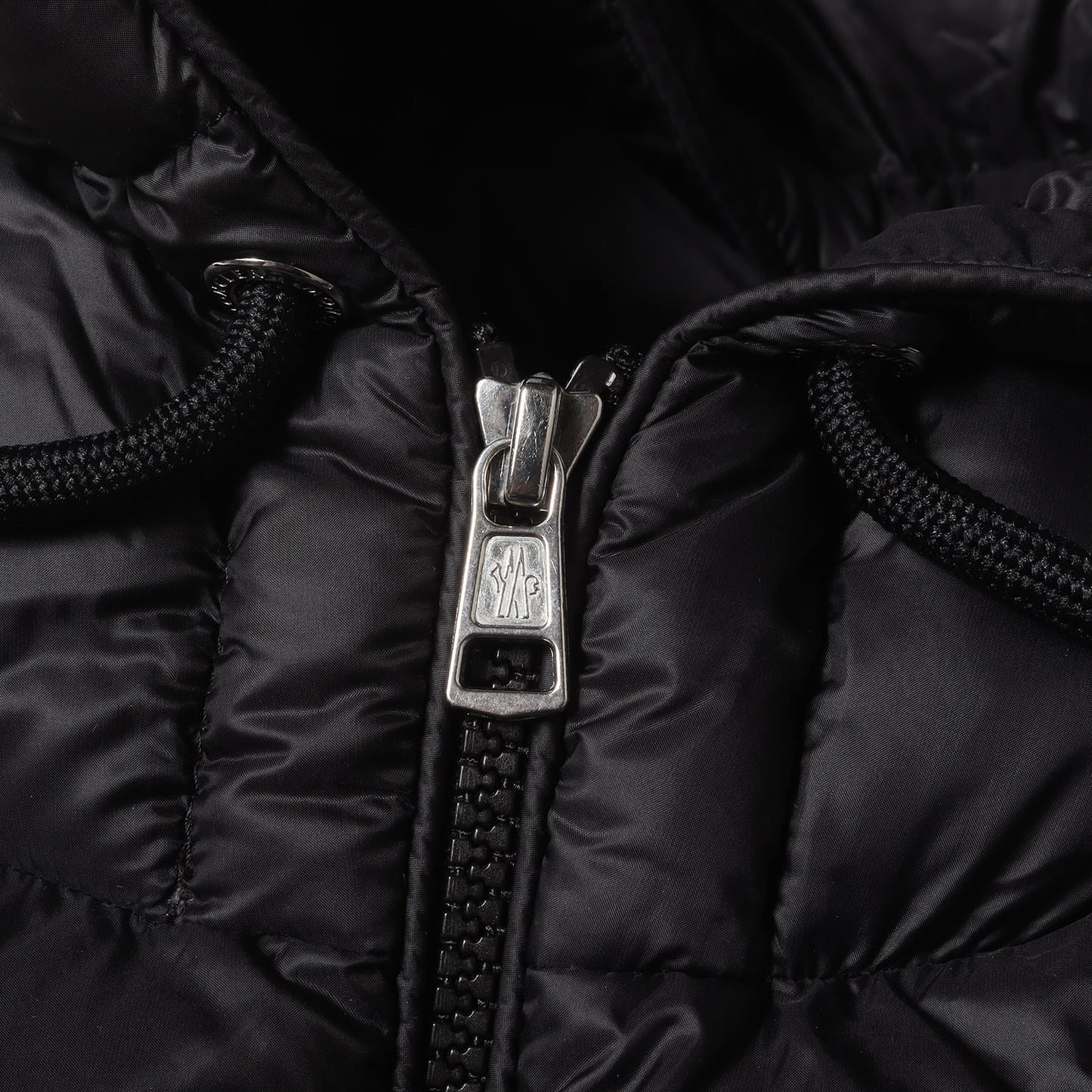 22AW スリーブスタッズライン ダウンジャケット (STELLAIRE GIUBBOTTO H20911A00107 5396Q)