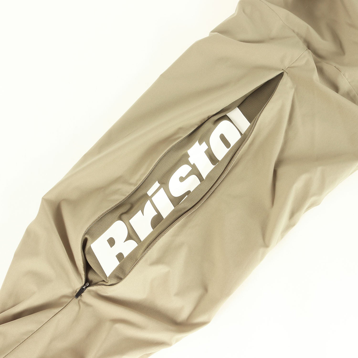 F.C.R.B. ベンチレーション トレーニング ジャケット 24SS ベンチレーション ロゴ トレーニング ジャケット (VENTILATION