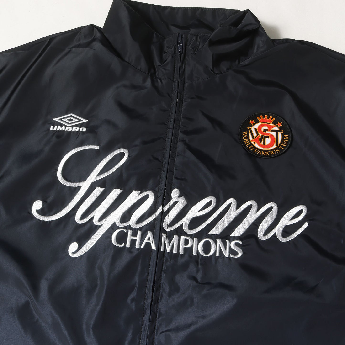25AW × UMBRO フロントロゴ トラックジャケット (Gradient Track Jacket)
