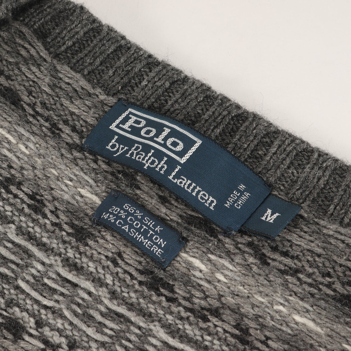 フェアアイル柄 Vネック カシミヤ混 シルク ニット ベスト(MNBLSWEM3R00036)