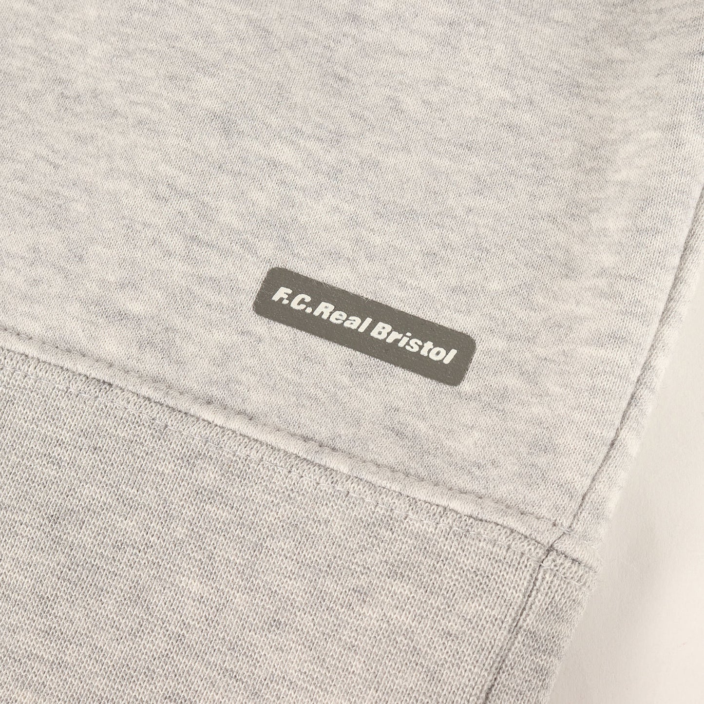 × NIKE オーセンティック ロゴ スウェット パーカー (Authentic Logo Swoosh Hoody)