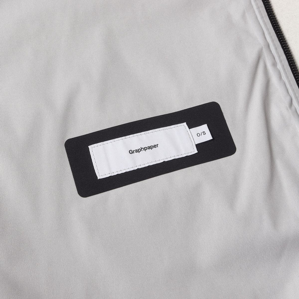 24AW × DESCENTE ナイロン マウンテンパーカー (Oversized CREAS Hard Shell Jacket DU4FWBGPMB) / ALLTERAIN