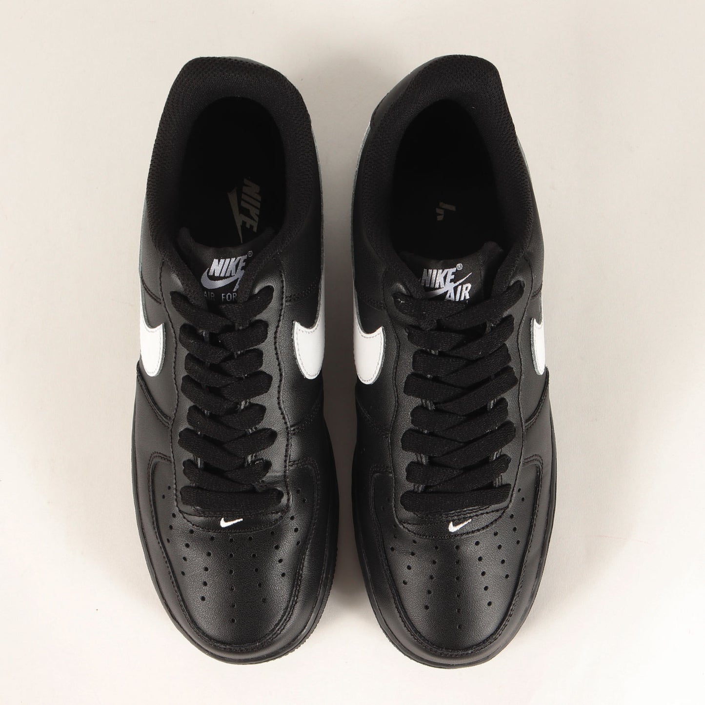 AIR FORCE 1 07 (FZ0627-010 / 2024年製)