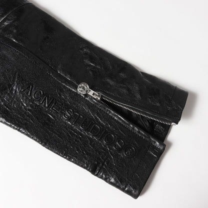 24AW エンボスアームロゴ シングル ナッパ レザージャケット (FN-MN-LEAT000271 B70146)