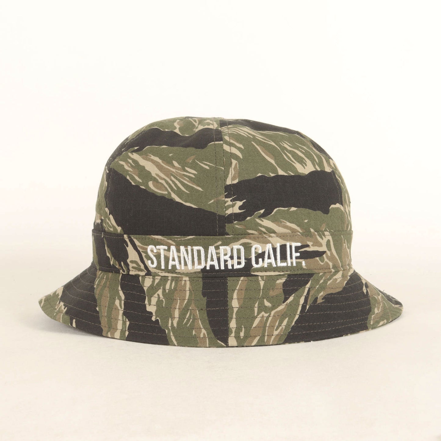 22AW ロゴ 刺繍 タイガーカモ バケットハット (SD Tiger Camo Hat Official Store Limited)