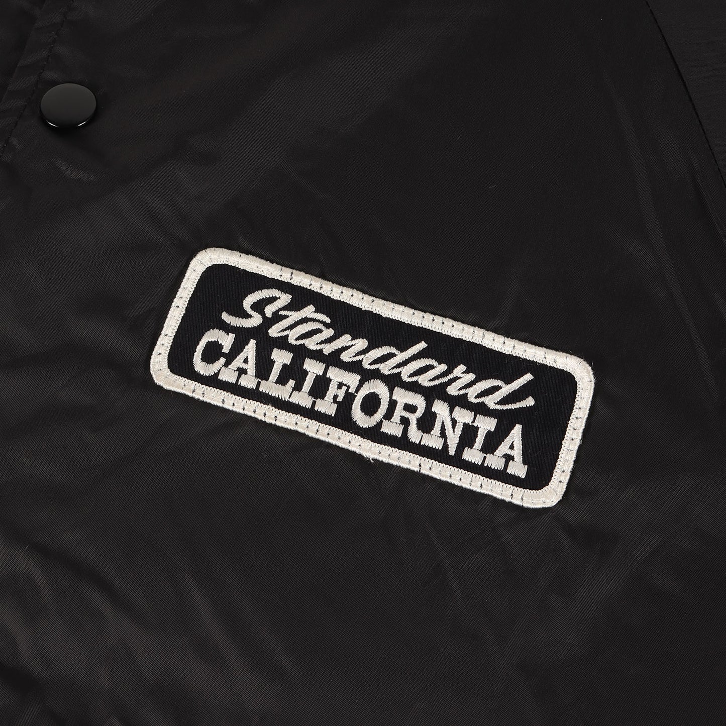 ワッペンロゴ ナイロン コーチジャケット / MADE IN JAPAN