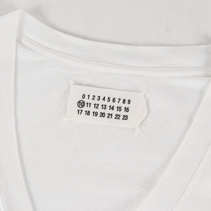 ここのえ期 ディープVネック Tシャツ