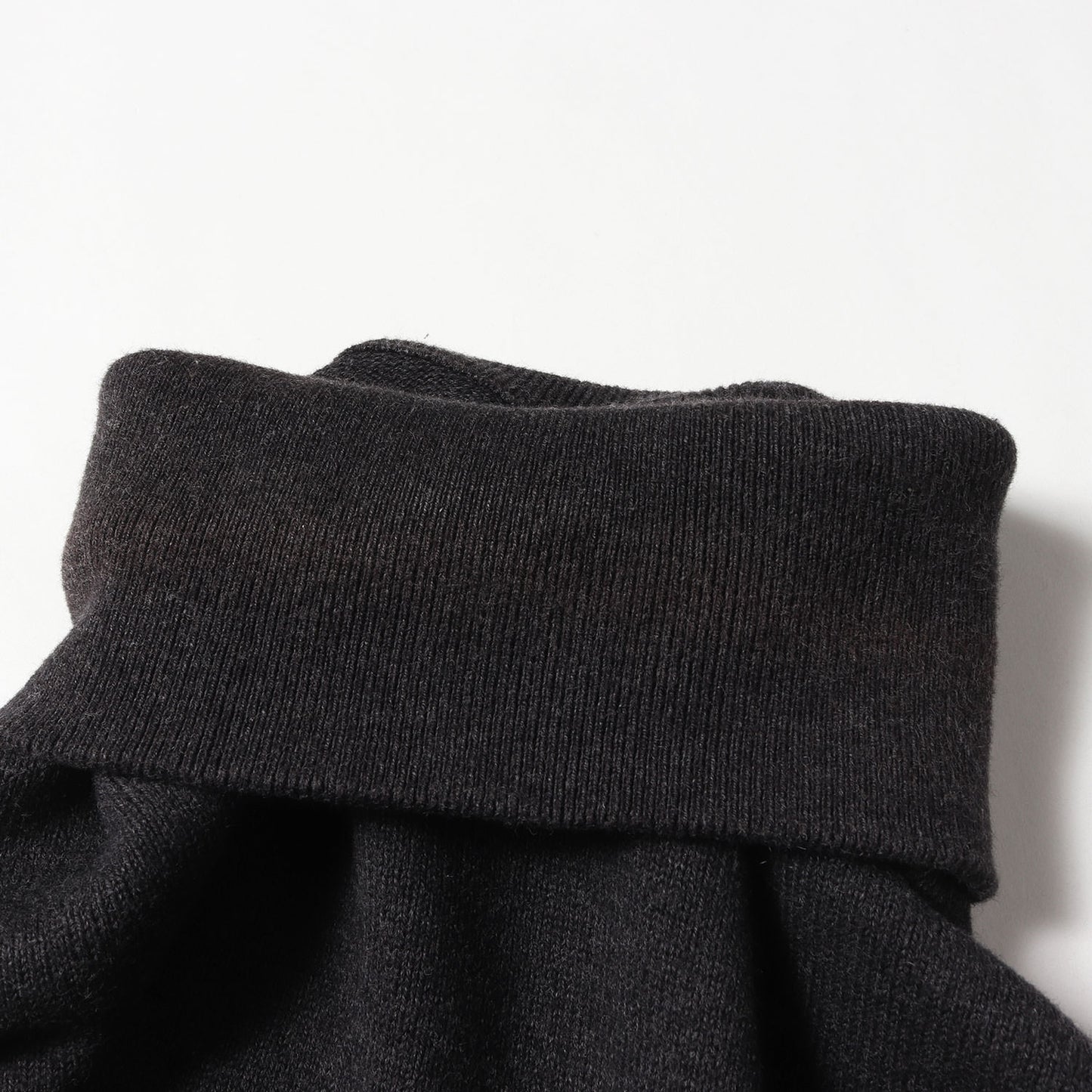 タートルネック コットンカシミヤ ニット セーター (Cotton cashmere turtle)