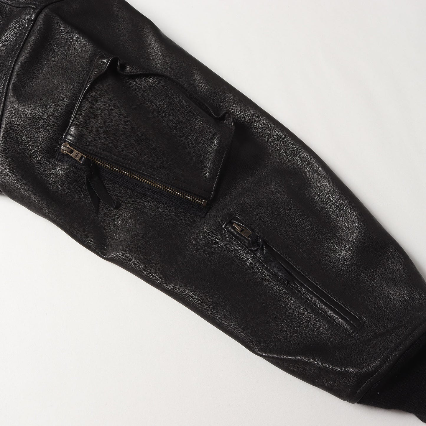 24AW ゴートレザー ミリタリー フライト ボンバー ジャケット (MIL Flight Jacket Leather) / BEAMS PLUS