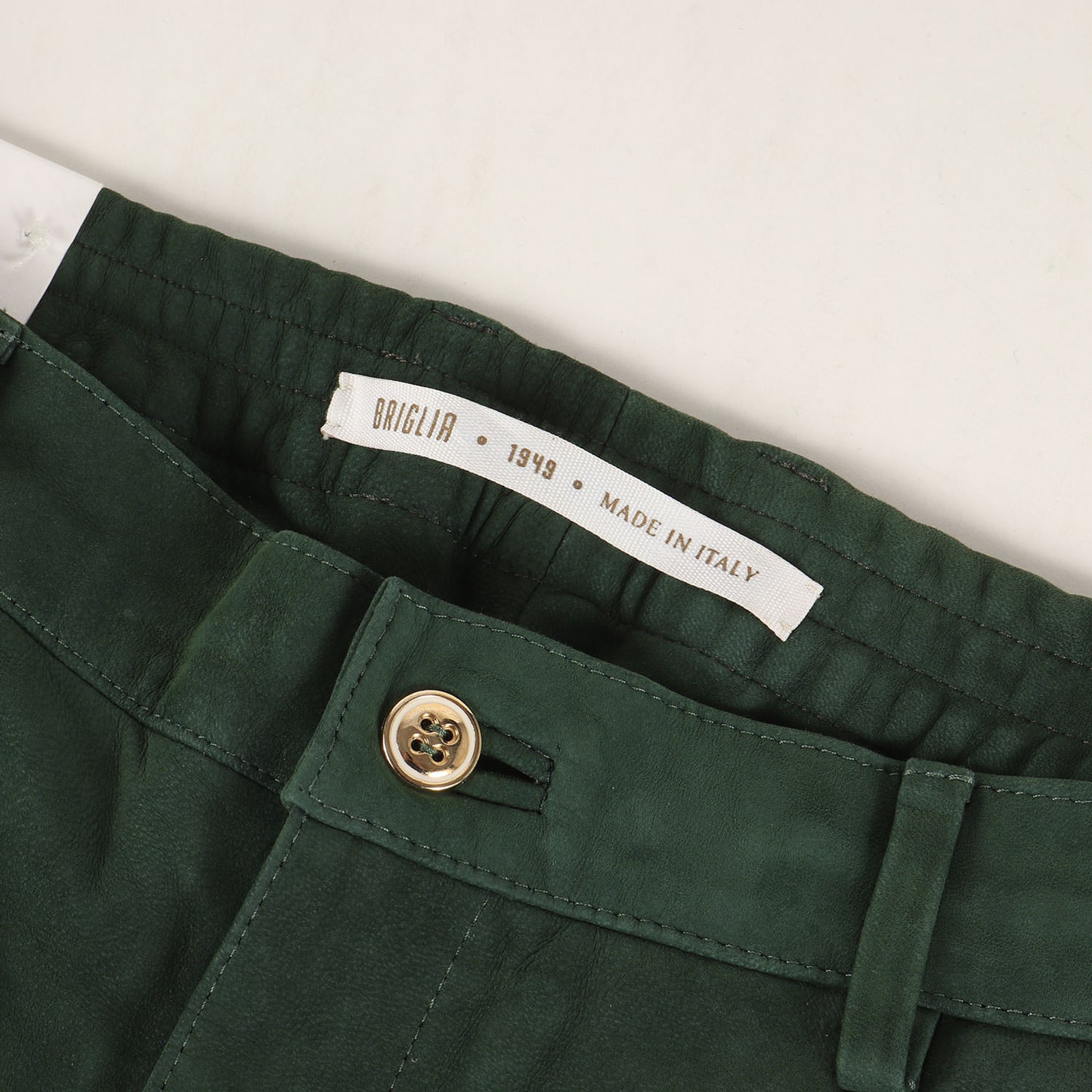 ワンタック ヌバックレザー ショート パンツ / MADE IN ITALY