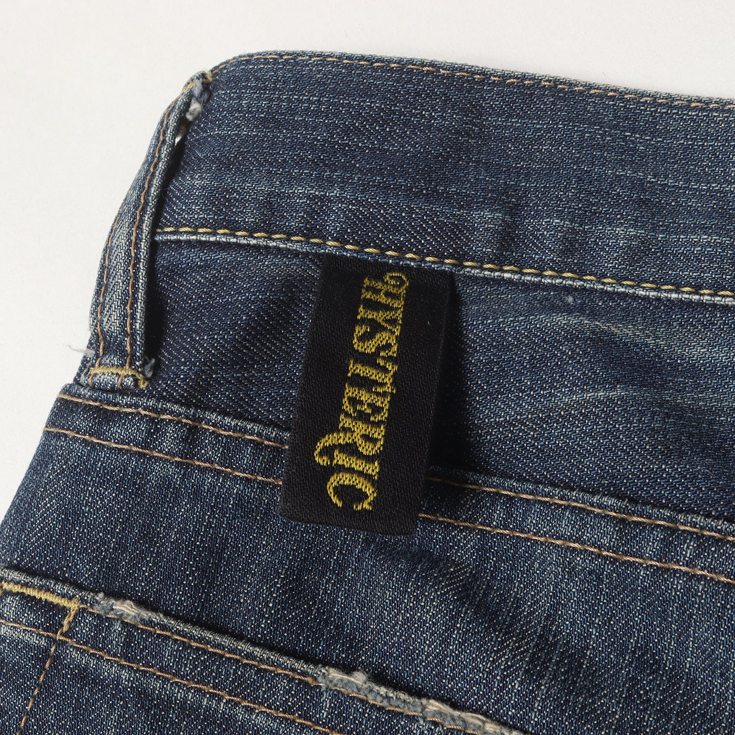 スタッズ付き ストレッチ デニムパンツ