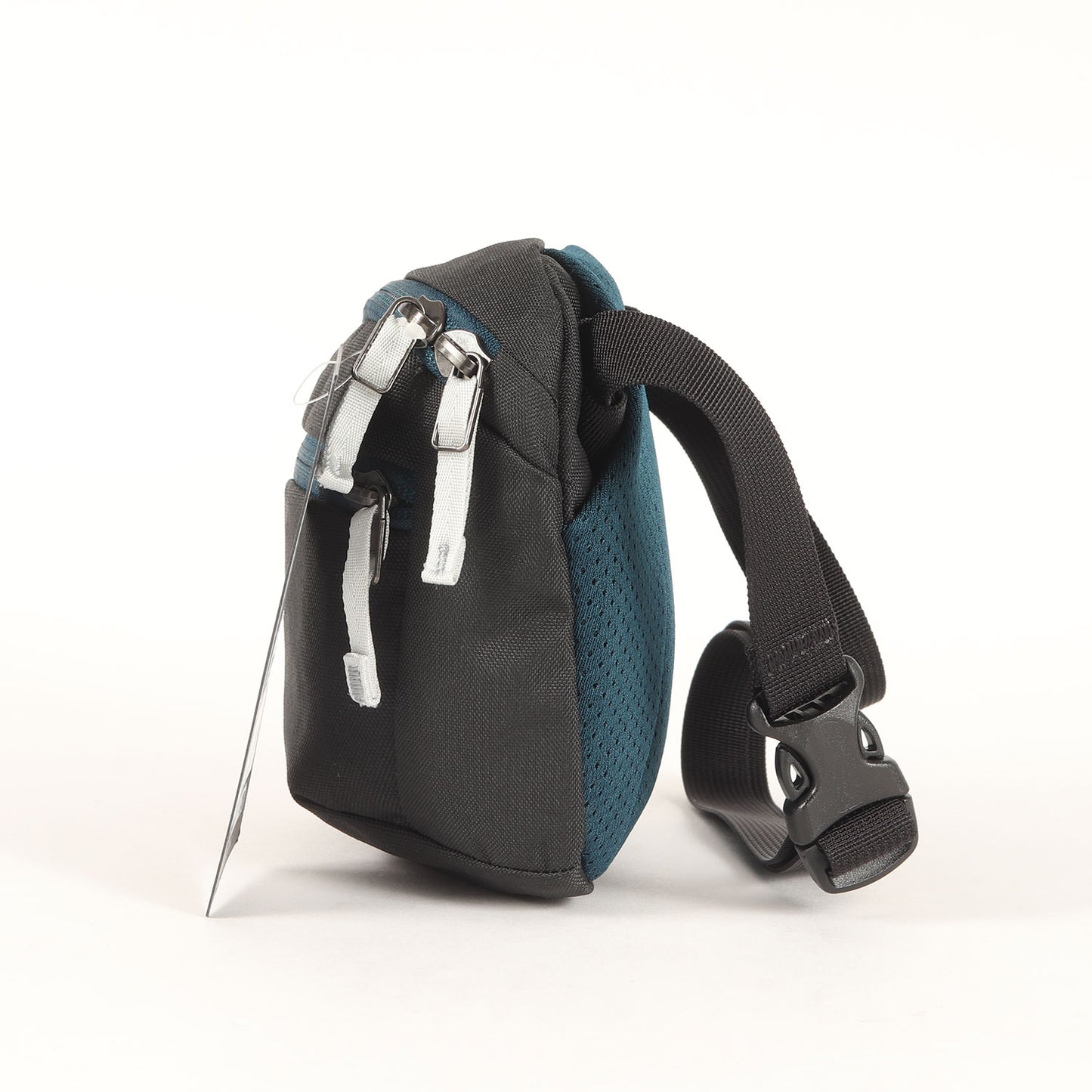 25AW アイコン 刺繍 ポリ クロスボディ バッグ (Mantis 1 Waist Pack)