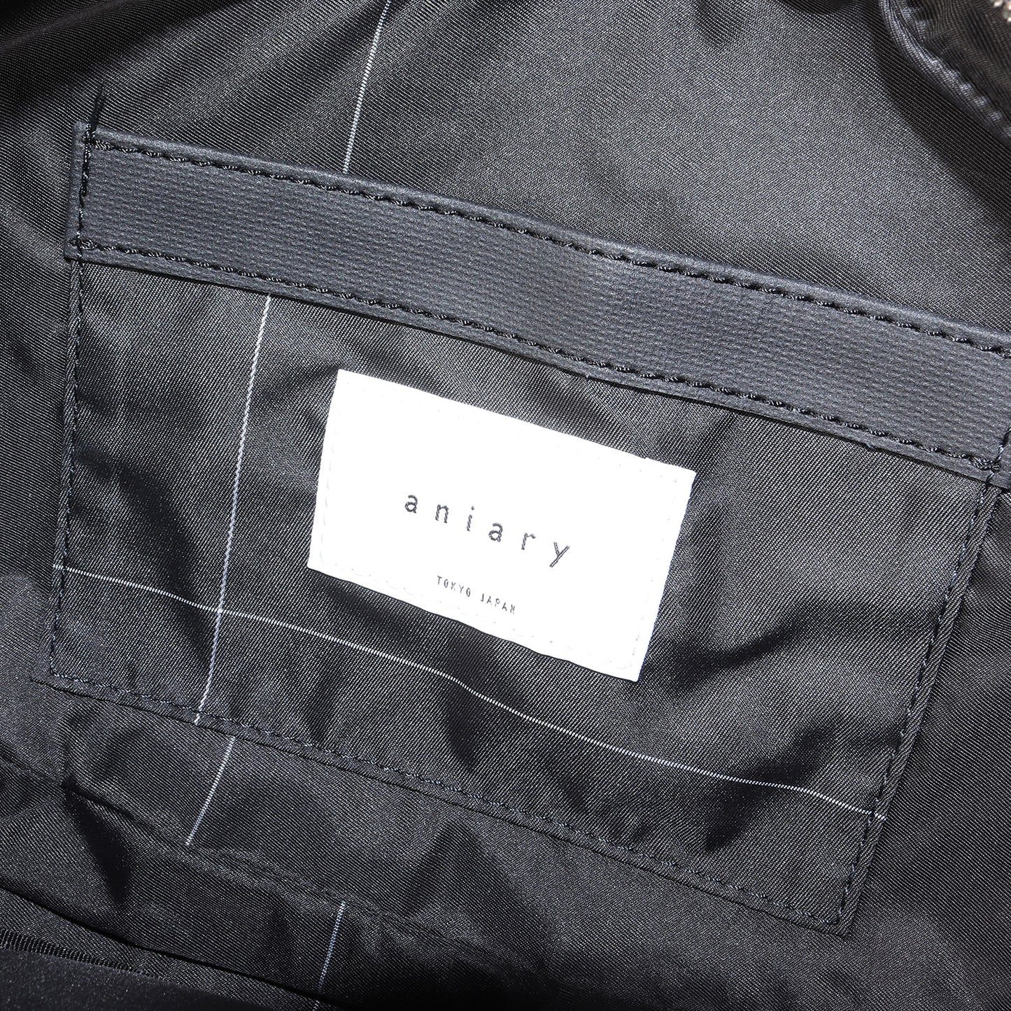 現行モデル ジーフィルム レザー ボディバッグ / MADE IN JAPAN