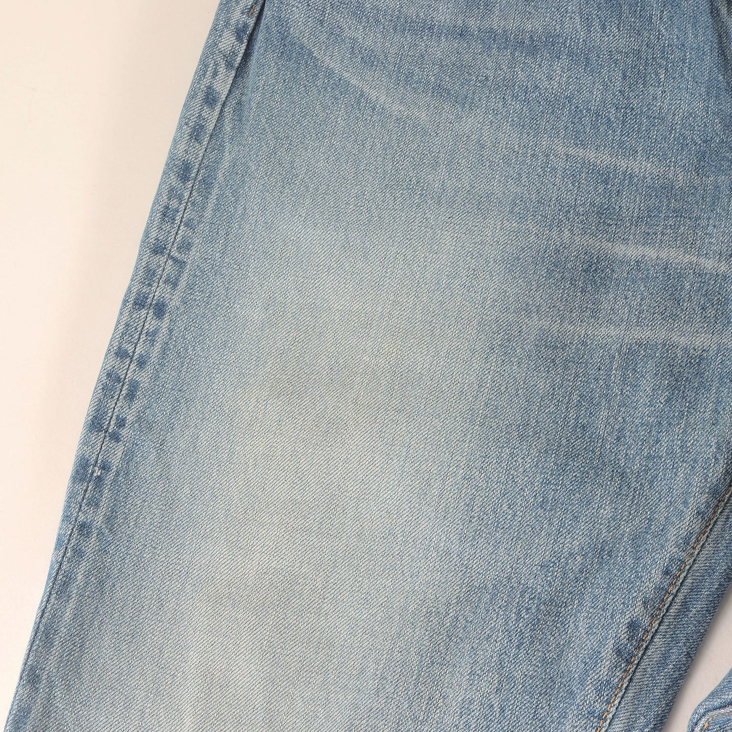 ニーリペア加工 テーパード デニム パンツ / 905