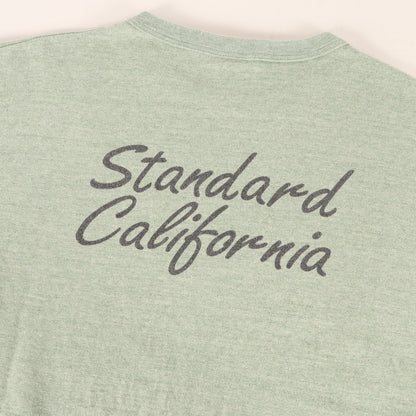 23AW × Disney ミッキーマウス ロゴ バインダーネック ハチハチ ワンツー Tシャツ (DISNEY × SD 88/12 California T)
