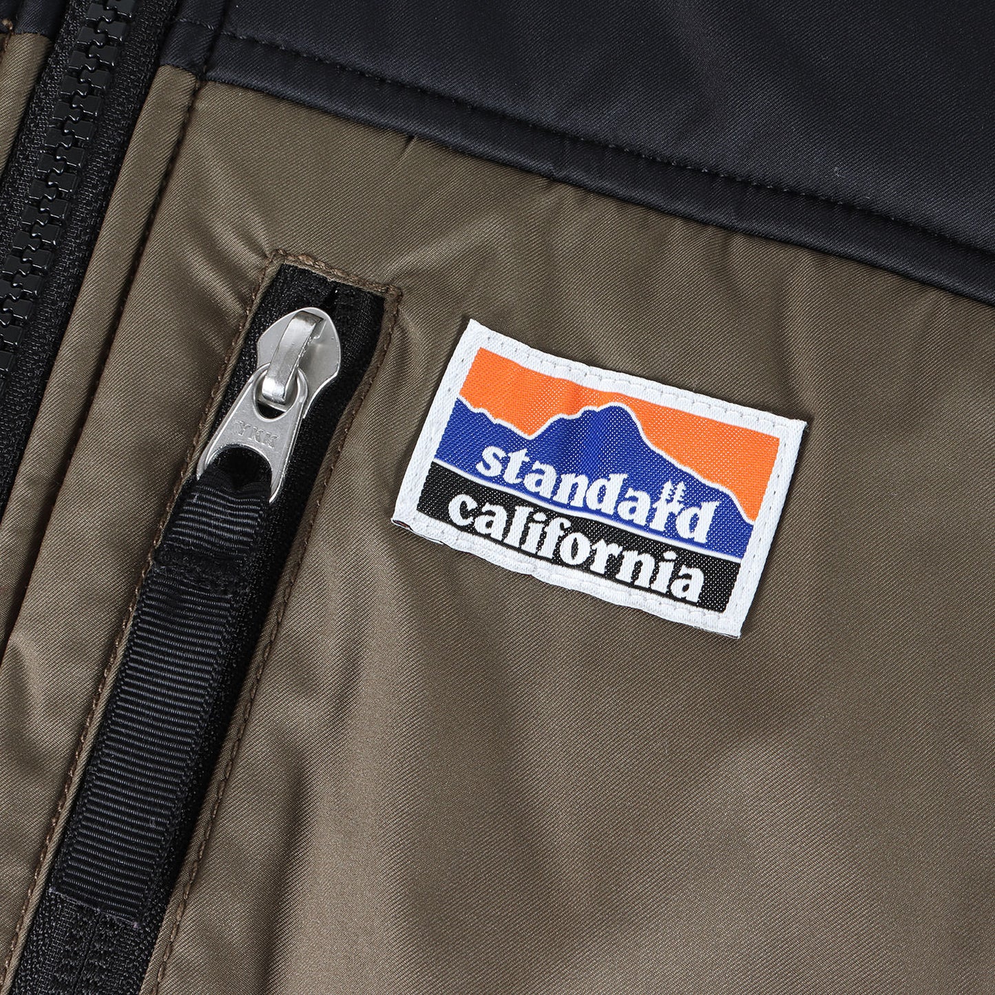 リバーシブル ストレッチ パフ パーカー (SD Stretch Reversible Puff Parka)