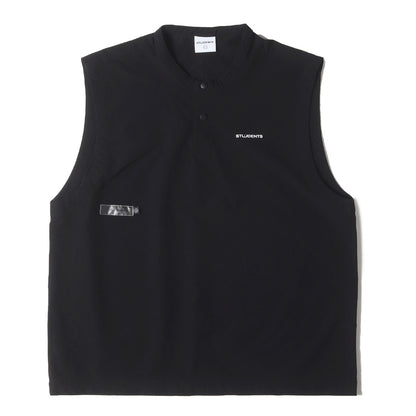 ワンポイント ロゴ ヘンリーネック ストレッチナイロン ベスト