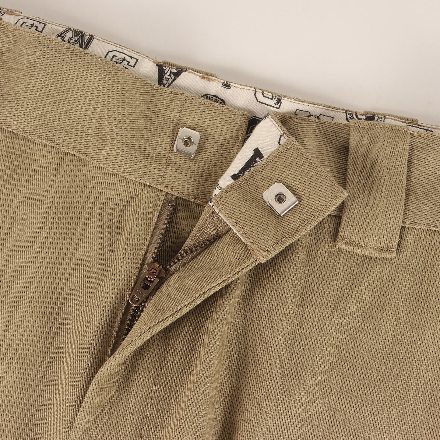 24SS チノパンツ