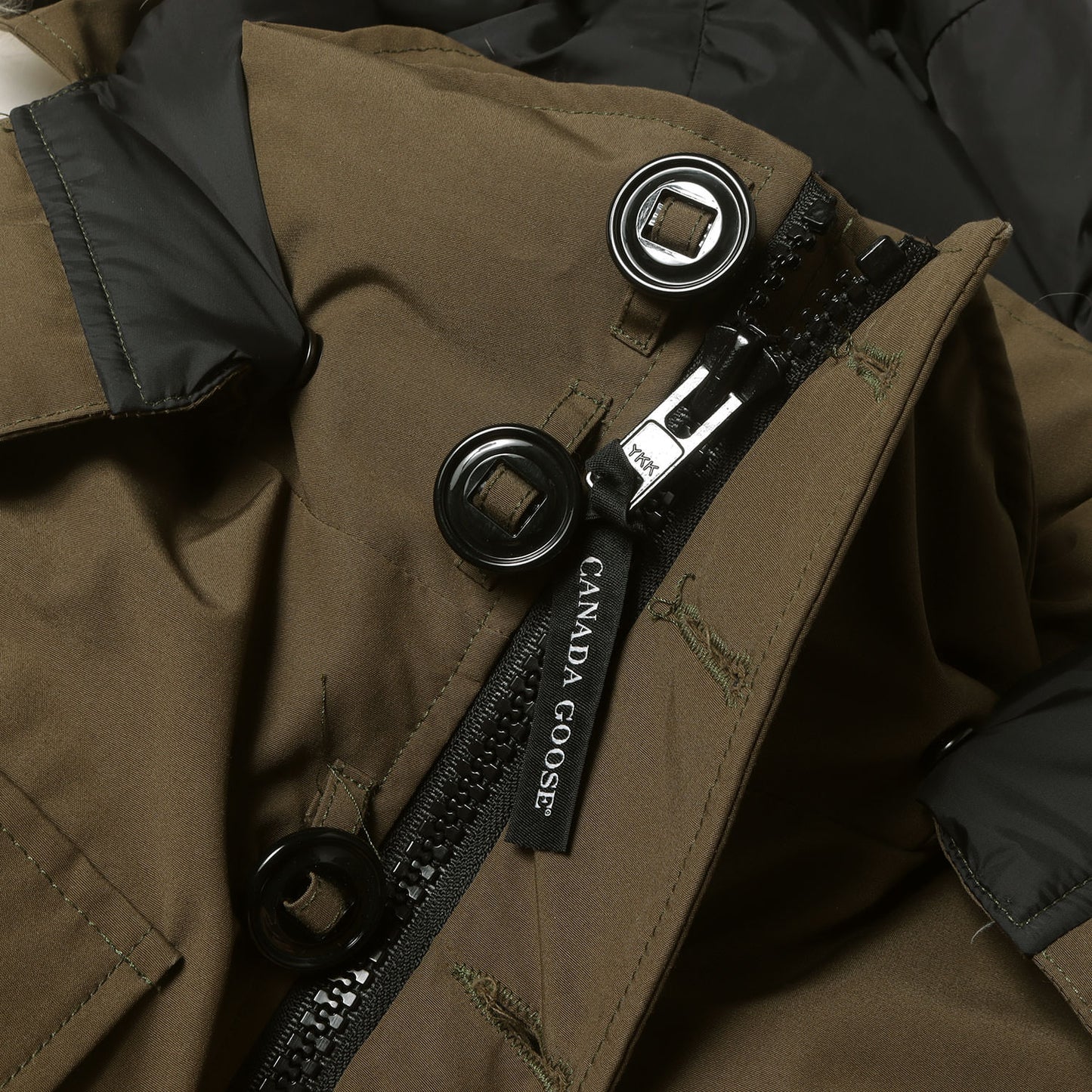 ラッセル パーカー (RUSSELL PARKA)