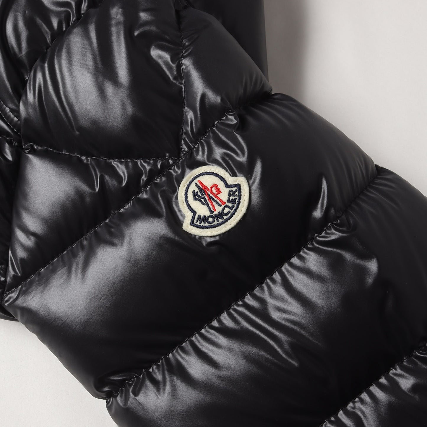 24AW フーデッド シャイニー ダウンジャケット (BESINES GIUBBOTTO)