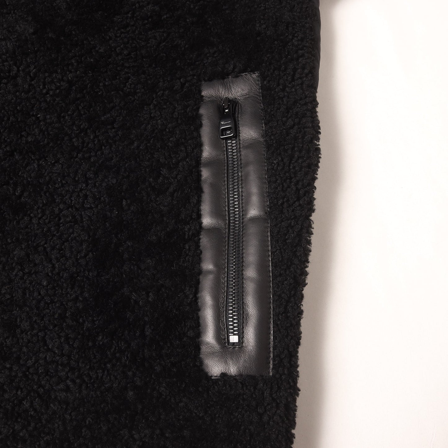 ジップアップ パテッド ムートン ジャケット