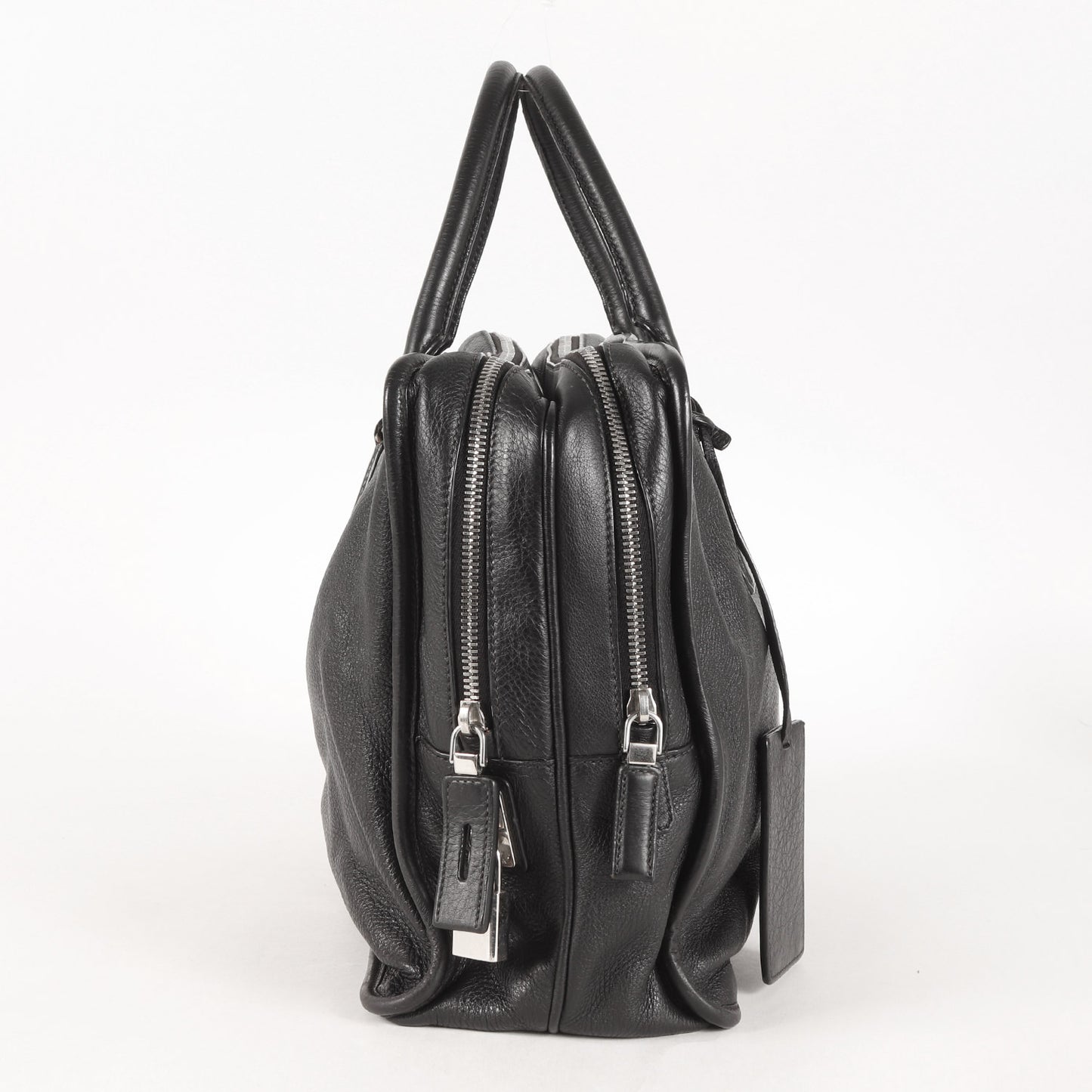 トライアングルロゴプレート ヴィッテロダイノレザー ブリーフケース