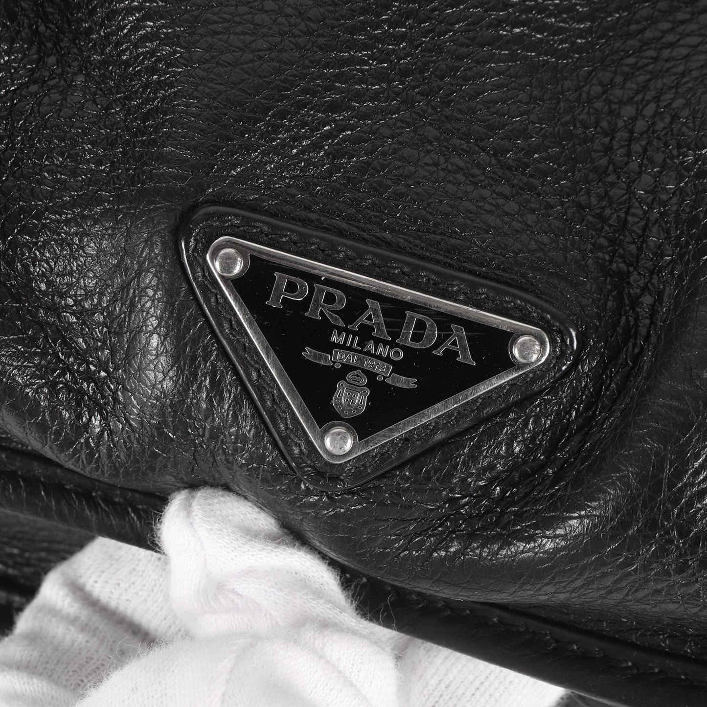 トライアングルロゴプレート ヴィッテロダイノレザー ブリーフケース