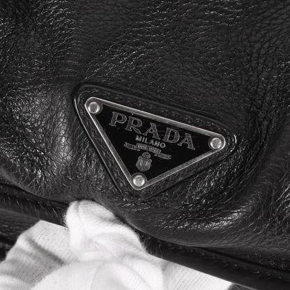 トライアングルロゴプレート ヴィッテロダイノレザー ブリーフケース