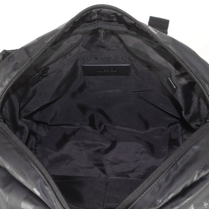ロゴ 総柄 クロスボディ ショルダー バッグ (X-BOLD CROSS BODYBAG)