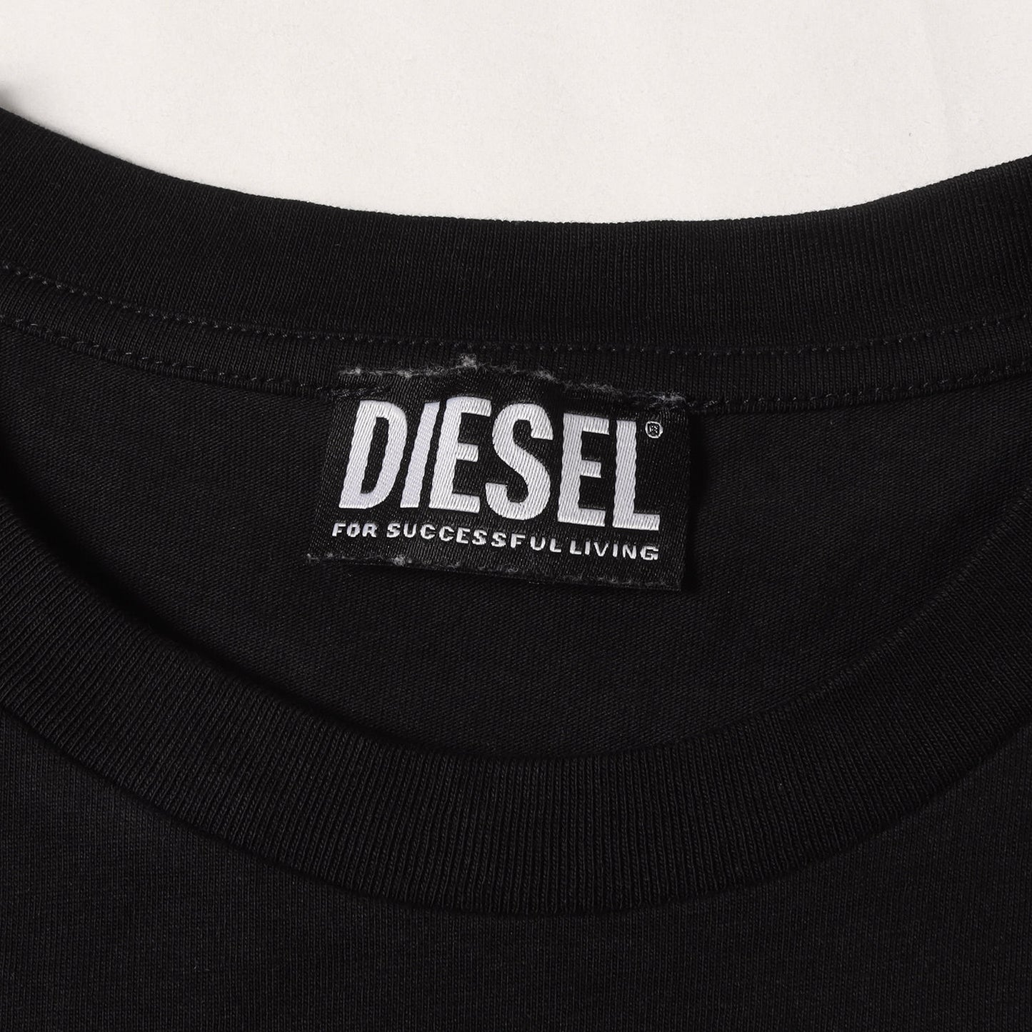 グラフィック ロゴ Tシャツ (T-JUST-A35)