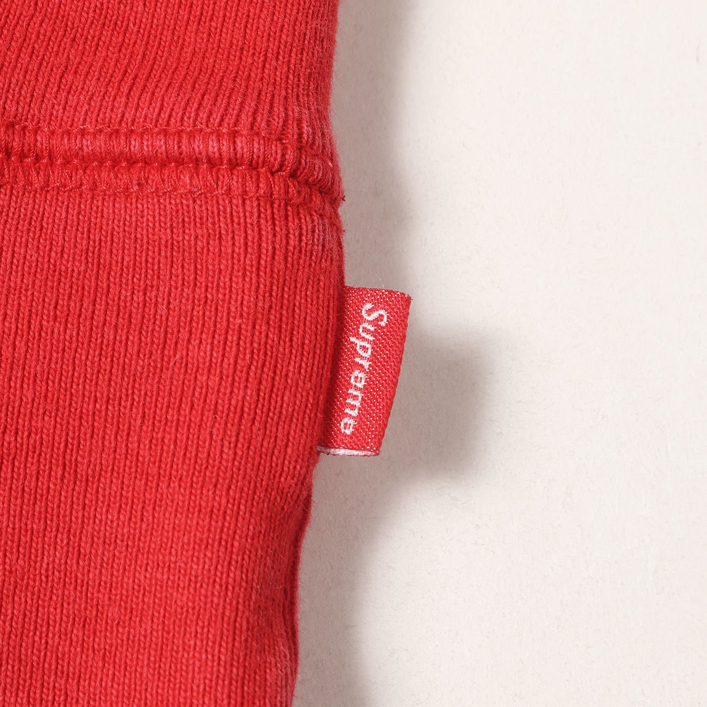 マイクロロゴ 刺繍 ヘビーウェイト スウェット パーカー (Micro Logo Hooded Sweatshirt)