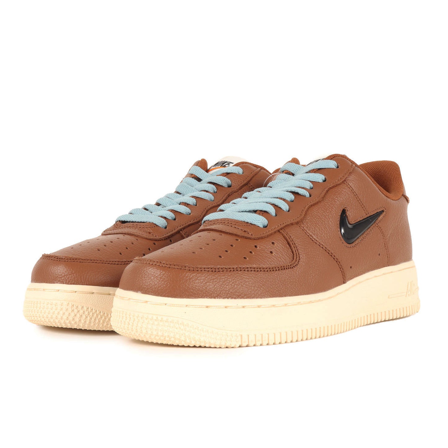 22AW AIR FORCE 1 07 PREMIUM VNTG (DO9785-200)
