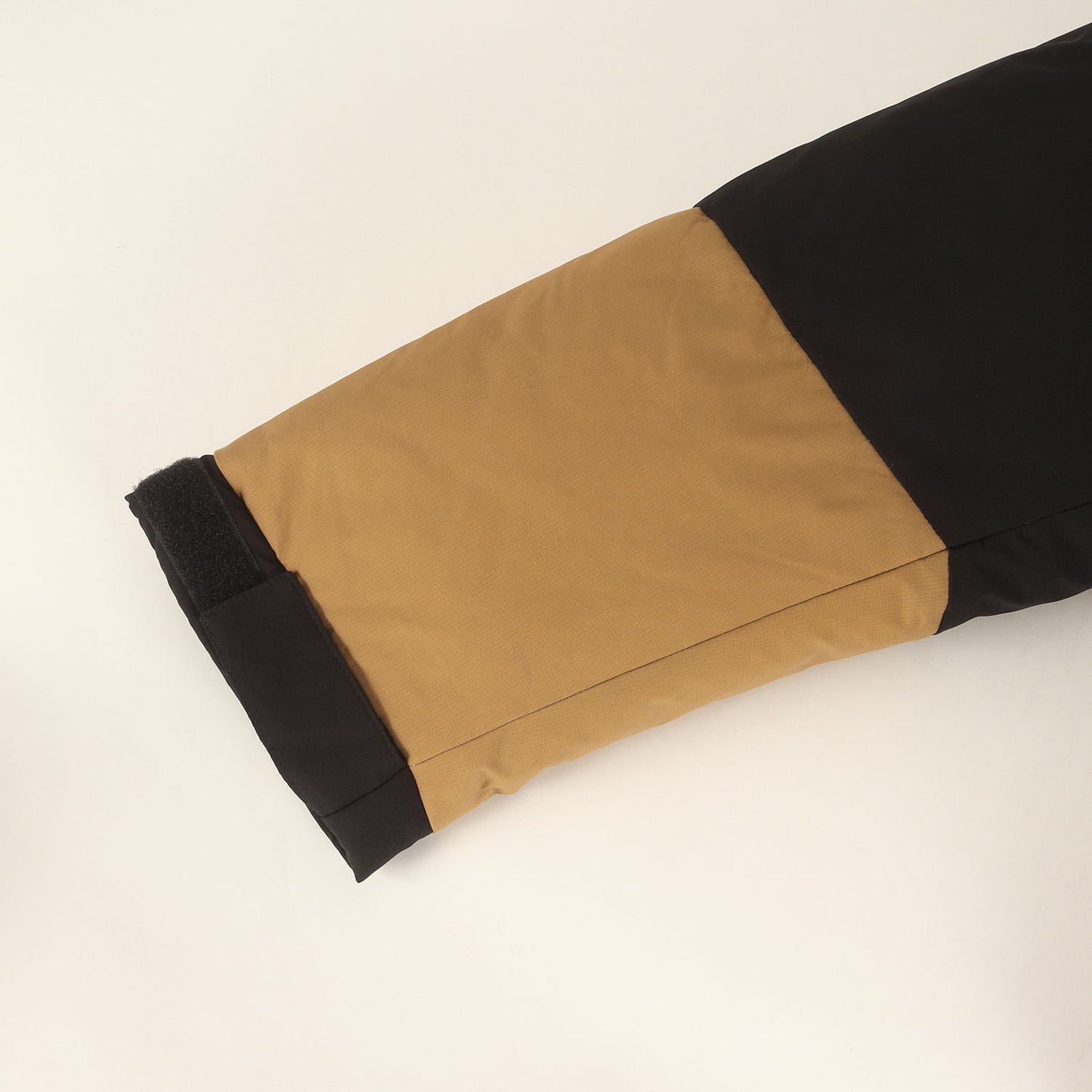 GORE-TEX INFINIUM バルトロライト ダウンジャケット(Baltro Light Jacket)