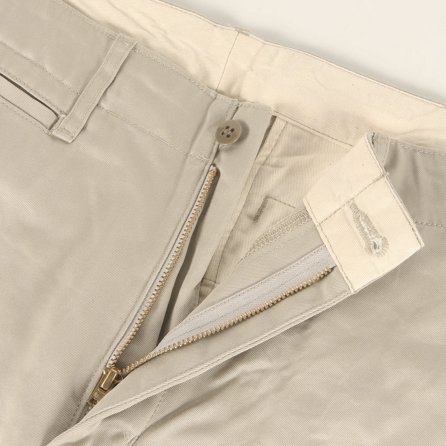 チノ トラウザーズ ワーク パンツ (Modern Chino Trousers)