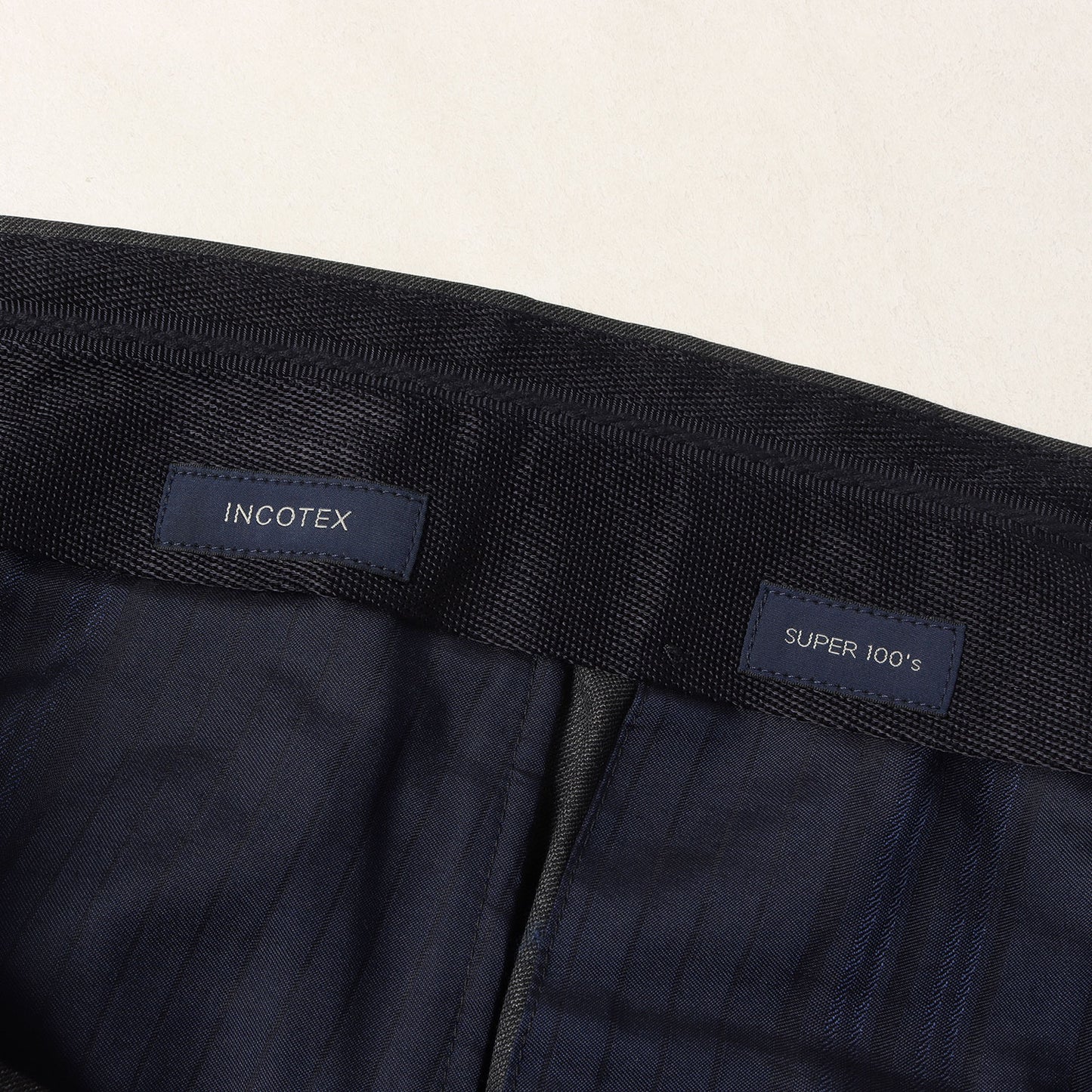近年モデル ワンタック シャークスキン トラウザー スラックス パンツ / SLIM FIT