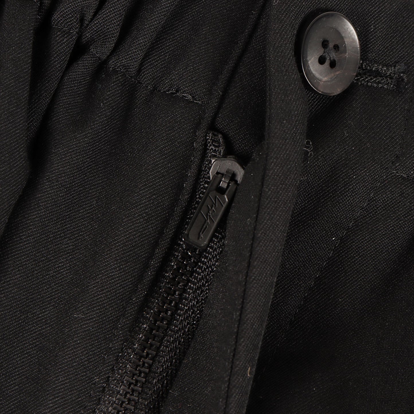 24SS ウールギャバ クロップド イージー パンツ (GABARDINE U-GATHER CROPPED PANTS)