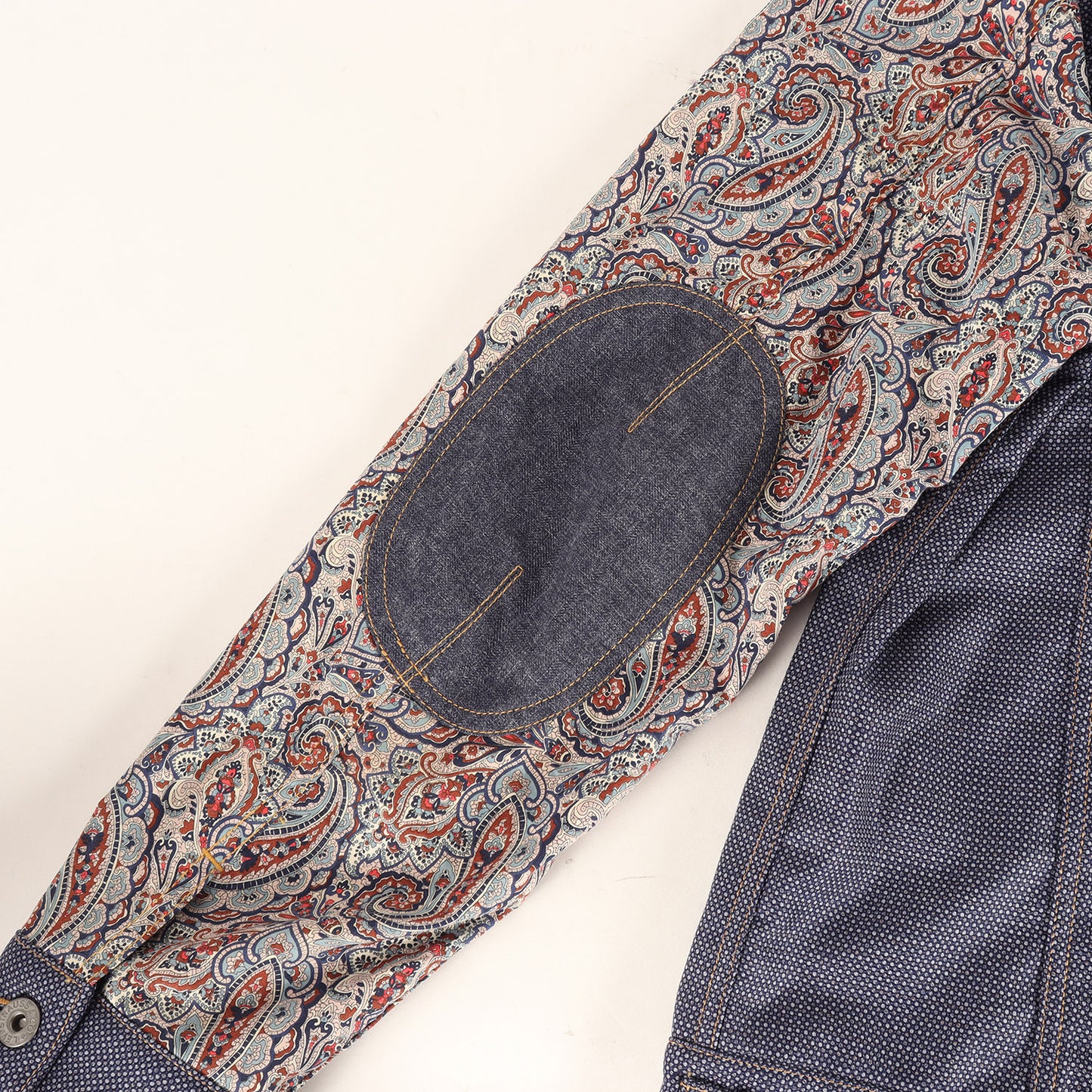 × Levi's ジオメトリック ペイズリー 異素材 切替 トラッカー ジャケット