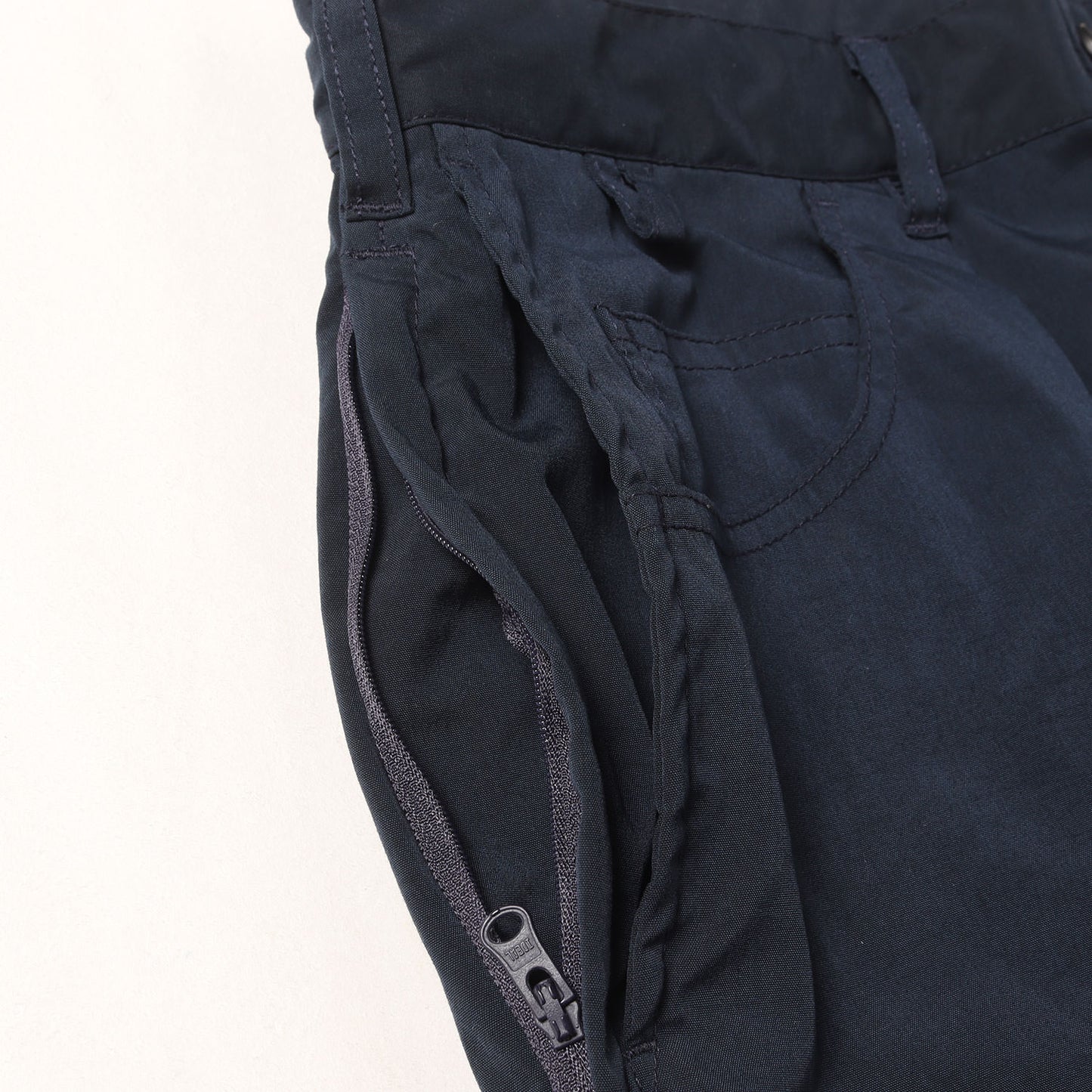 24SS × BROCHURE ワンタック ワイドテーパード パンツ (1P SHAKA TROUSERS)
