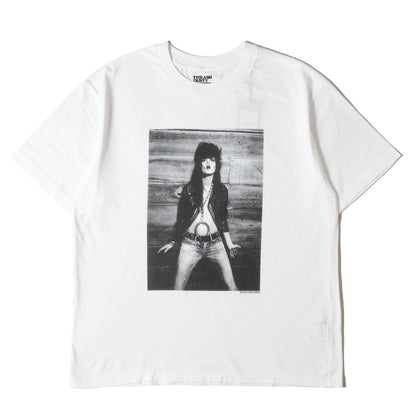 25AW × Stie-lo × Irina Lazareanu フォトグラフィック Tシャツ (Stie-lo Irina.L The front T-SH)
